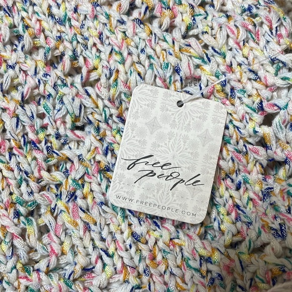 Free People Leilani Knit Pullover In Cupcake Combo NWT size Medium - Picture 8 of 11